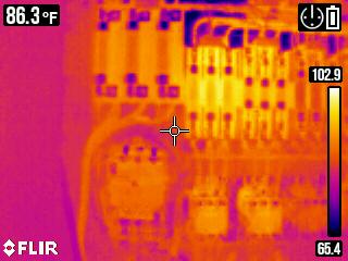 FLIR anuncia el multímetro digital termográfico industrial DM285